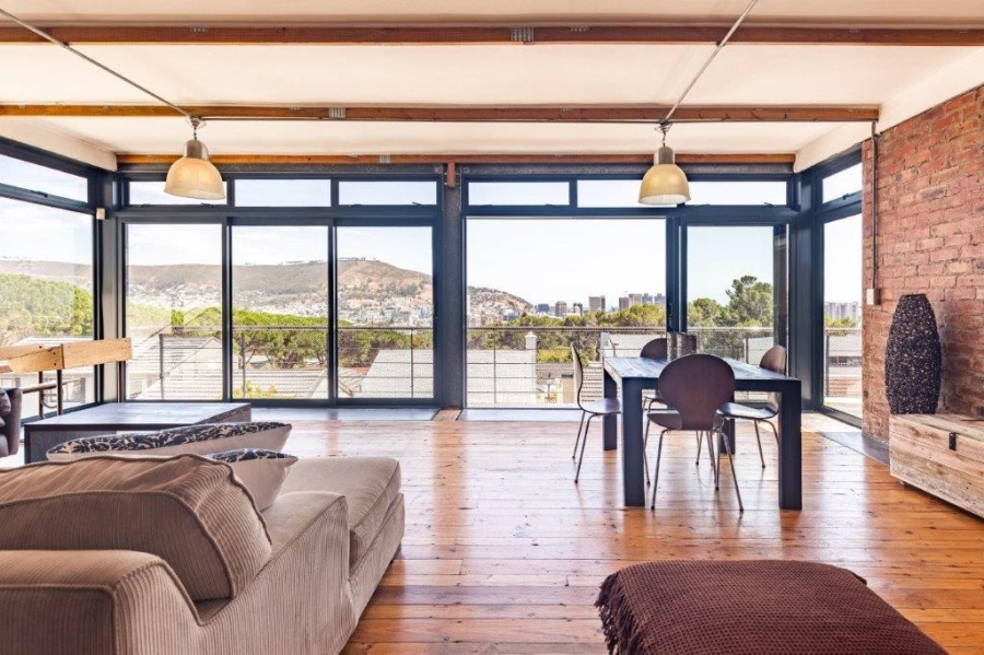 3 Bedroom Property for Sale in Vredehoek Western Cape